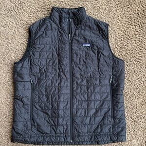 Men’s Patagonia lightweight quilted vest XXL